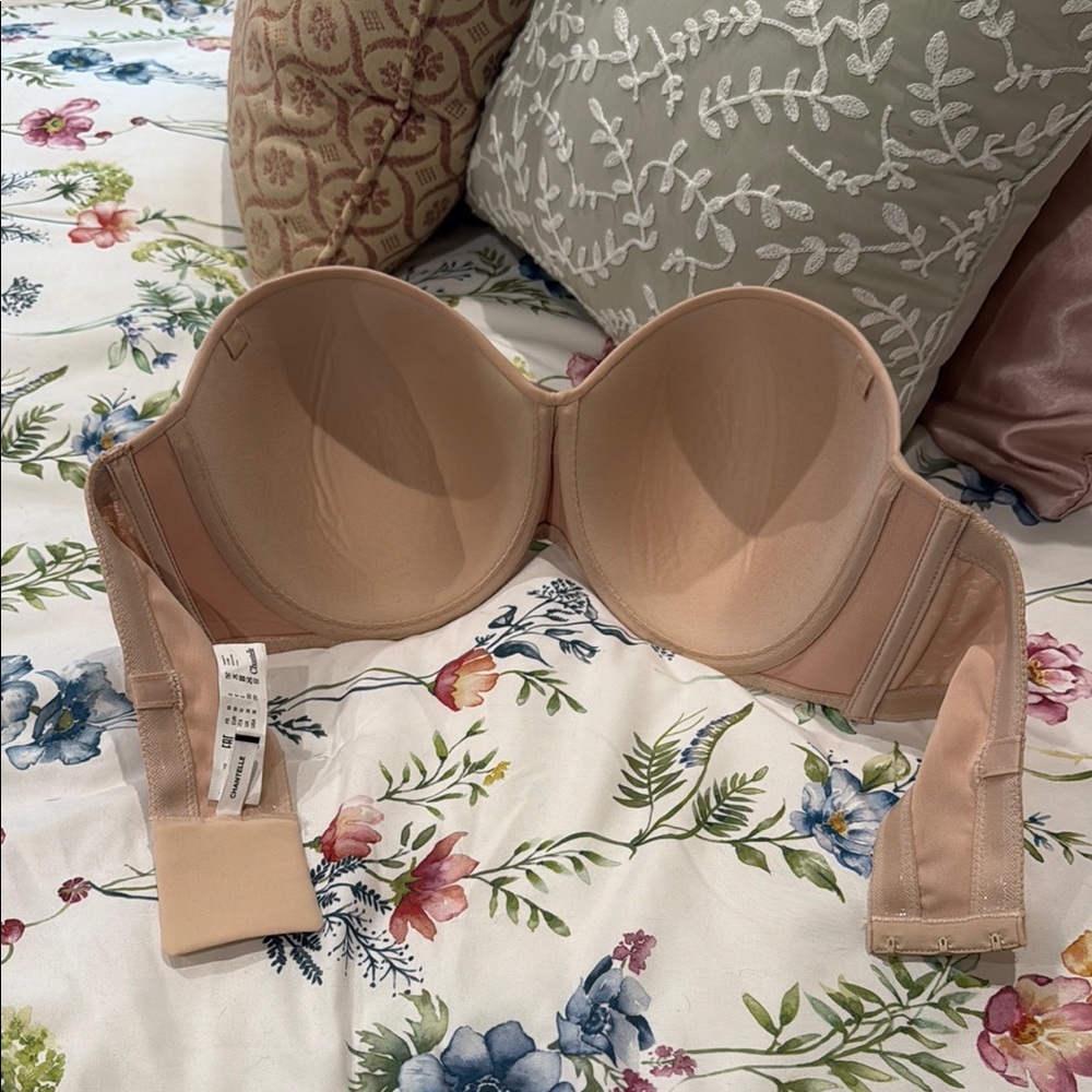 Chantelle Strapless Smooth Molded Bra in Nude - Picture 7 of 9